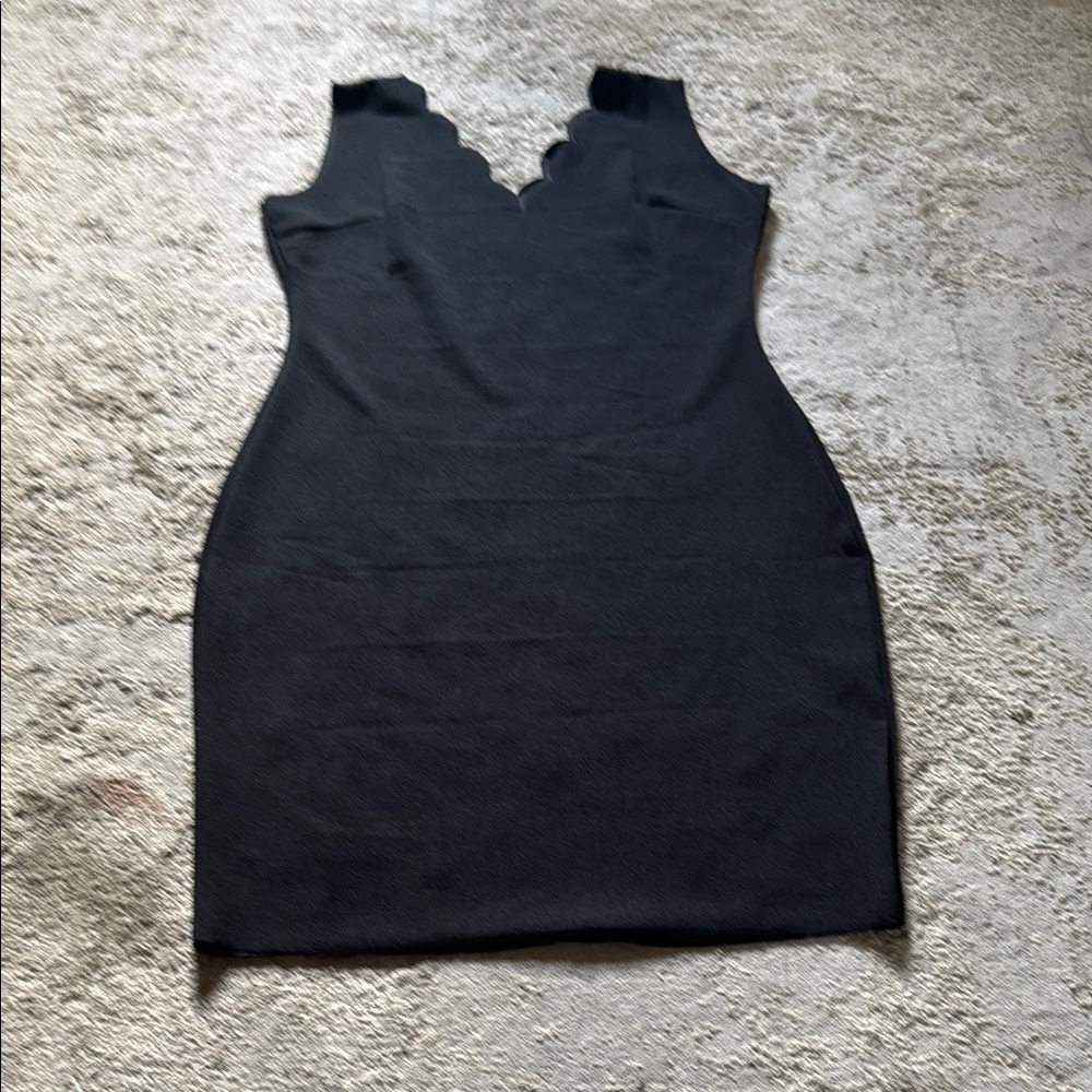 Elegant Black Sleeveless Dress